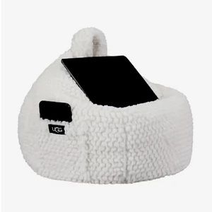 UGG tablet pouf